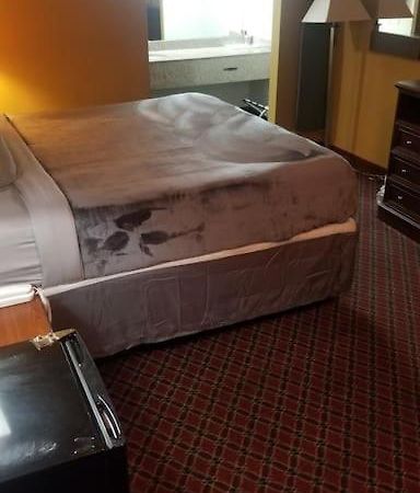 Hotel 2 Queen Beds Hotel Room 106 Wi-Fi Booking Stillwater Bagian luar foto